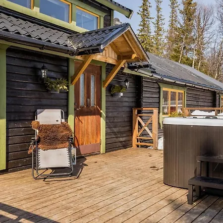 Mysig Fjaellstuga Med Direktanslutning Till Fjaellet Oviken Exterior photo