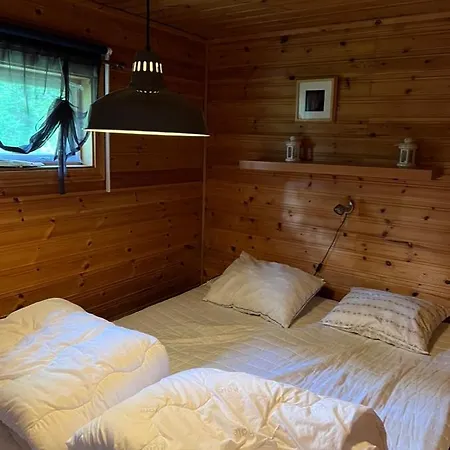 Mysig Fjaellstuga Med Direktanslutning Till Fjaellet Oviken Exterior photo